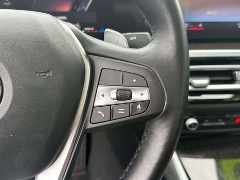 Used 2023 BMW 330i xDrive Sedan w/ Premium Package image 23