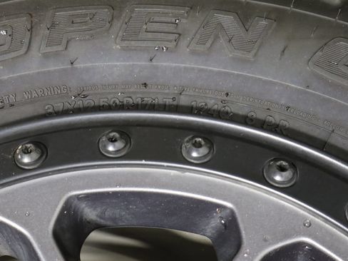 Used 2022 Jeep Wrangler Unlimited Rubicon w/ Xtreme Recon 35" Tire Package AWD/4WD image 44