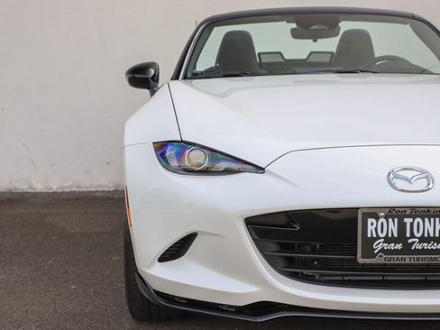Used 2025 MAZDA MX-5 Miata Club RWD image 42
