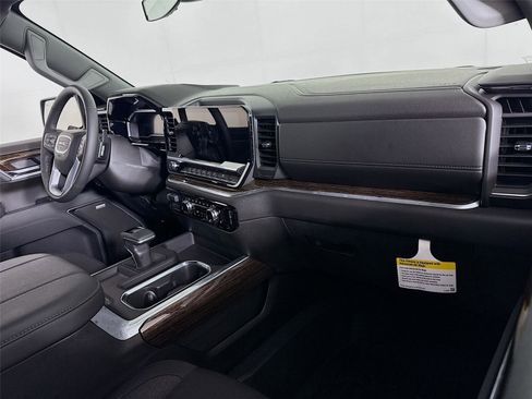 New 2025 GMC Sierra 1500 Elevation w/ Preferred Package image 22