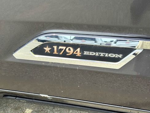 Used 2022 Toyota Tundra 1794 Edition image 10