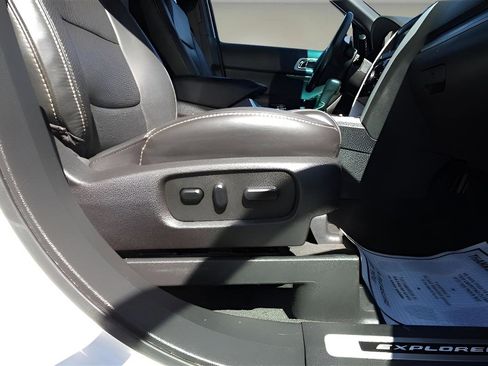 Used 2014 Ford Explorer Sport w/ Equipment Group 401A AWD/4WD image 11