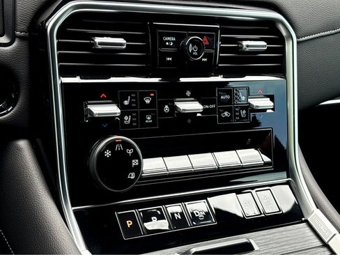 New 2026 Nissan Armada Platinum Reserve image 11