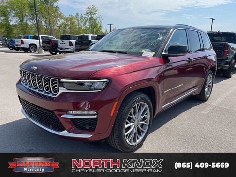Used 2025 Jeep Grand Cherokee Summit image 1