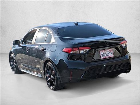 Used 2022 Toyota Corolla SE FWD image 7
