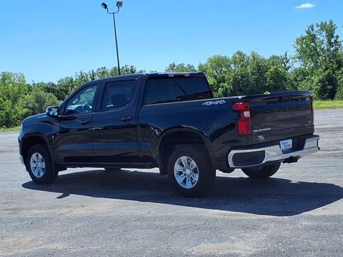 Used 2025 Chevrolet Silverado 1500 LT image 18