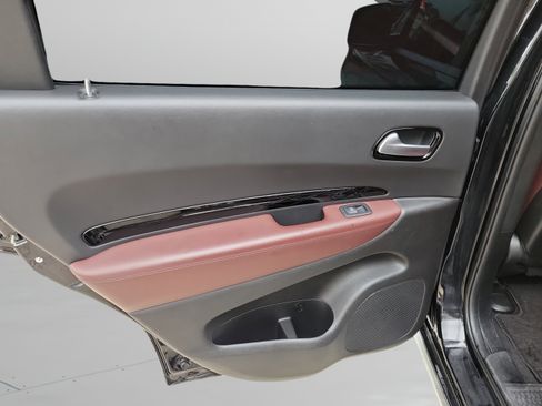 Used 2021 Dodge Durango Citadel RWD image 10