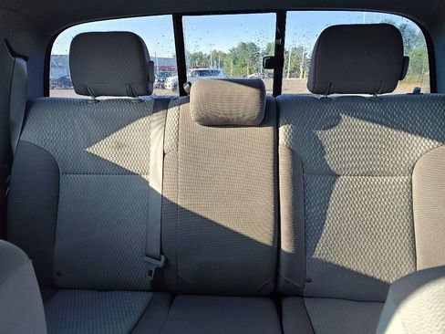 Used 2013 Toyota Tacoma 4x4 Double Cab w/ SR5 Pkg image 12