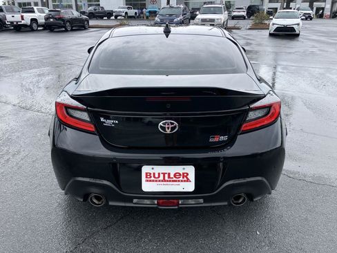 Certified 2023 Toyota GR86 Premium RWD image 4