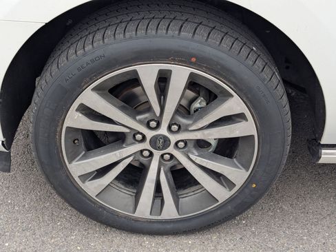 Used 2020 Ford Expedition Platinum image 13