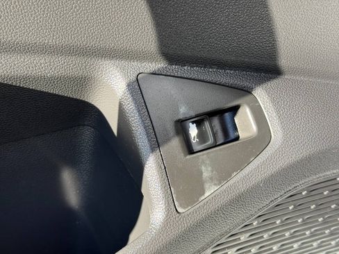 Used 2019 Volkswagen Jetta SE FWD image 14