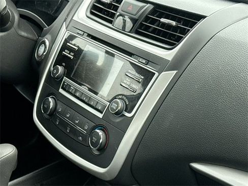 Used 2017 Nissan Altima 2.5 S image 12