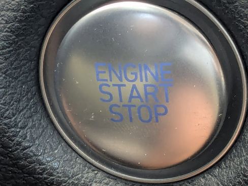 Used 2023 Hyundai Santa Fe SEL image 35