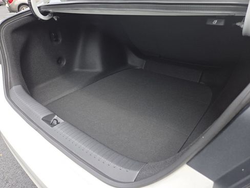Certified 2025 Honda Accord SE image 22