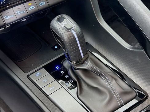 Used 2025 Hyundai Elantra N FWD image 17