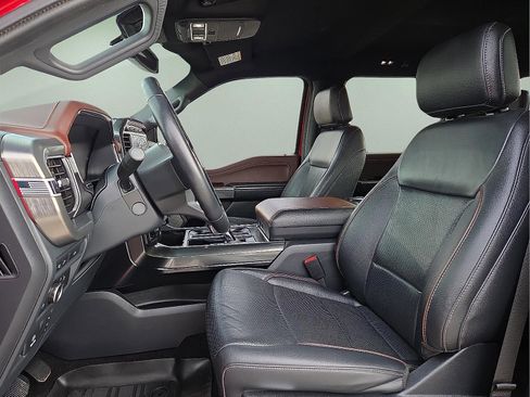 Certified 2022 Ford F150 Lariat w/ Equipment Group 502A High image 14