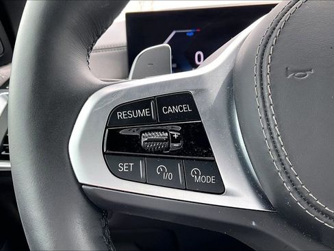 Used 2025 BMW X5 xDrive50e w/ M Sport Package image 23