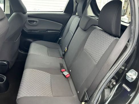 Used 2015 Toyota Yaris LE FWD image 13