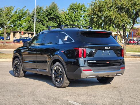 New 2026 Kia Sorento S w/ S Panoramic Sunroof Package image 5