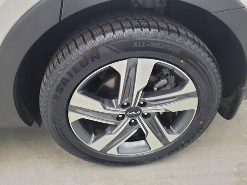 Used 2023 Kia Sorento EX AWD/4WD image 31