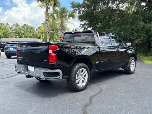 Used 2025 Chevrolet Silverado 1500 LTZ w/ LTZ Premium Package AWD/4WD image 33