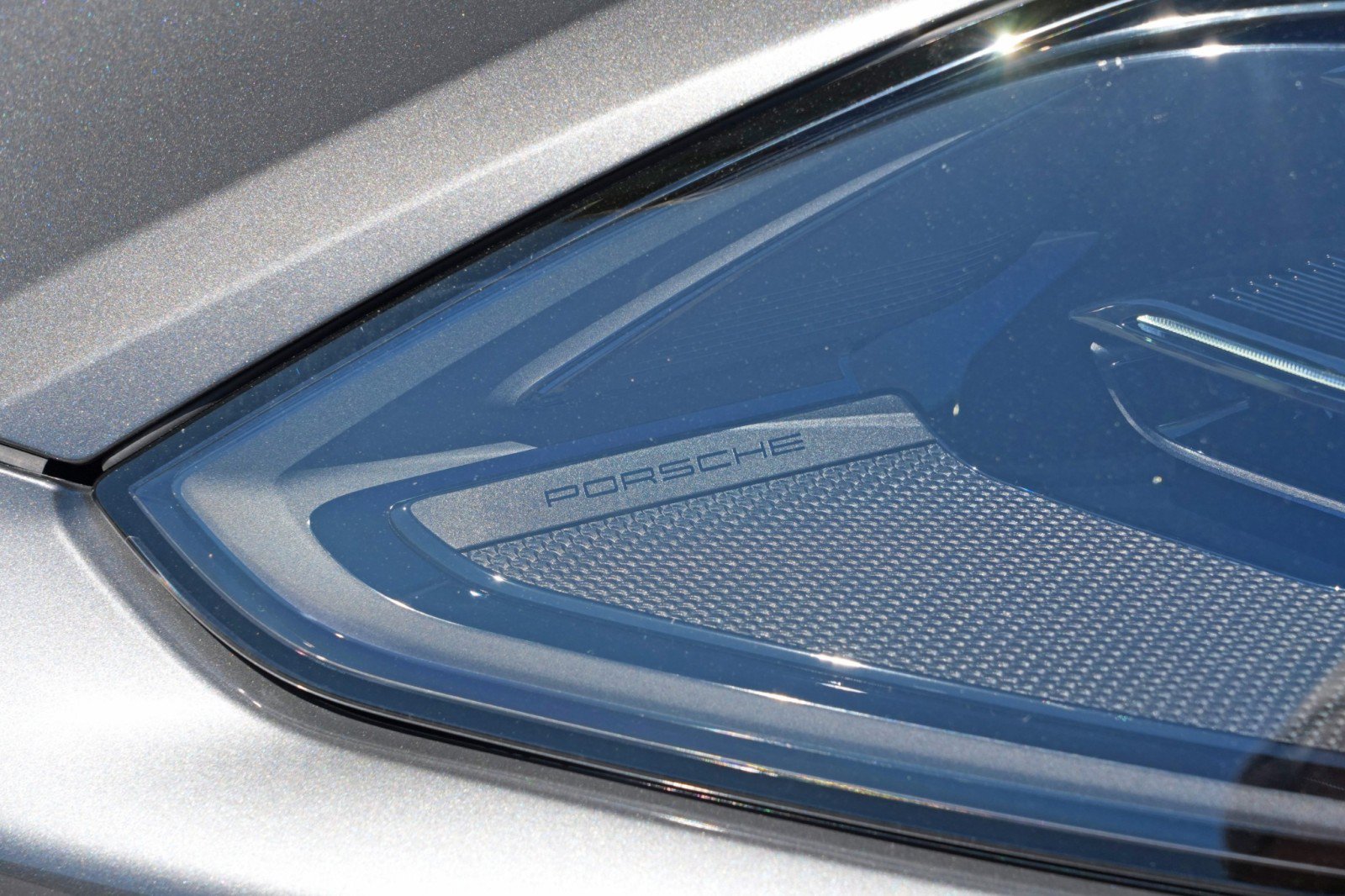 Used 2024 Porsche Cayenne Turbo AWD/4WD image 62