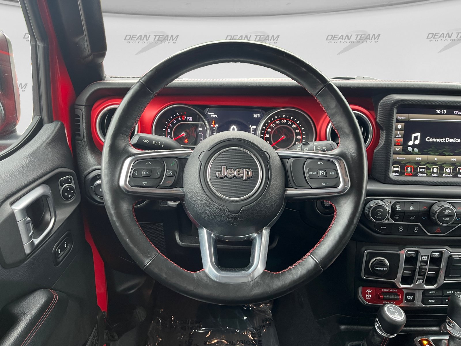 Used 2018 Jeep Wrangler Unlimited Rubicon AWD/4WD image 14