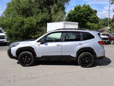 Used 2022 Subaru Forester Wilderness w/ Wilderness Package AWD/4WD image 10