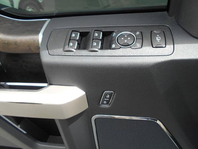 Certified 2022 Ford F250 4x4 Crew Cab Super Duty image 16