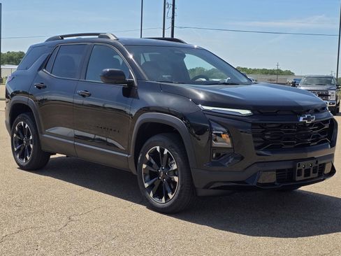 New 2026 Chevrolet Equinox RS w/ Convenience Package III FWD image 3