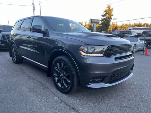 Used 2018 Dodge Durango R/T image 2