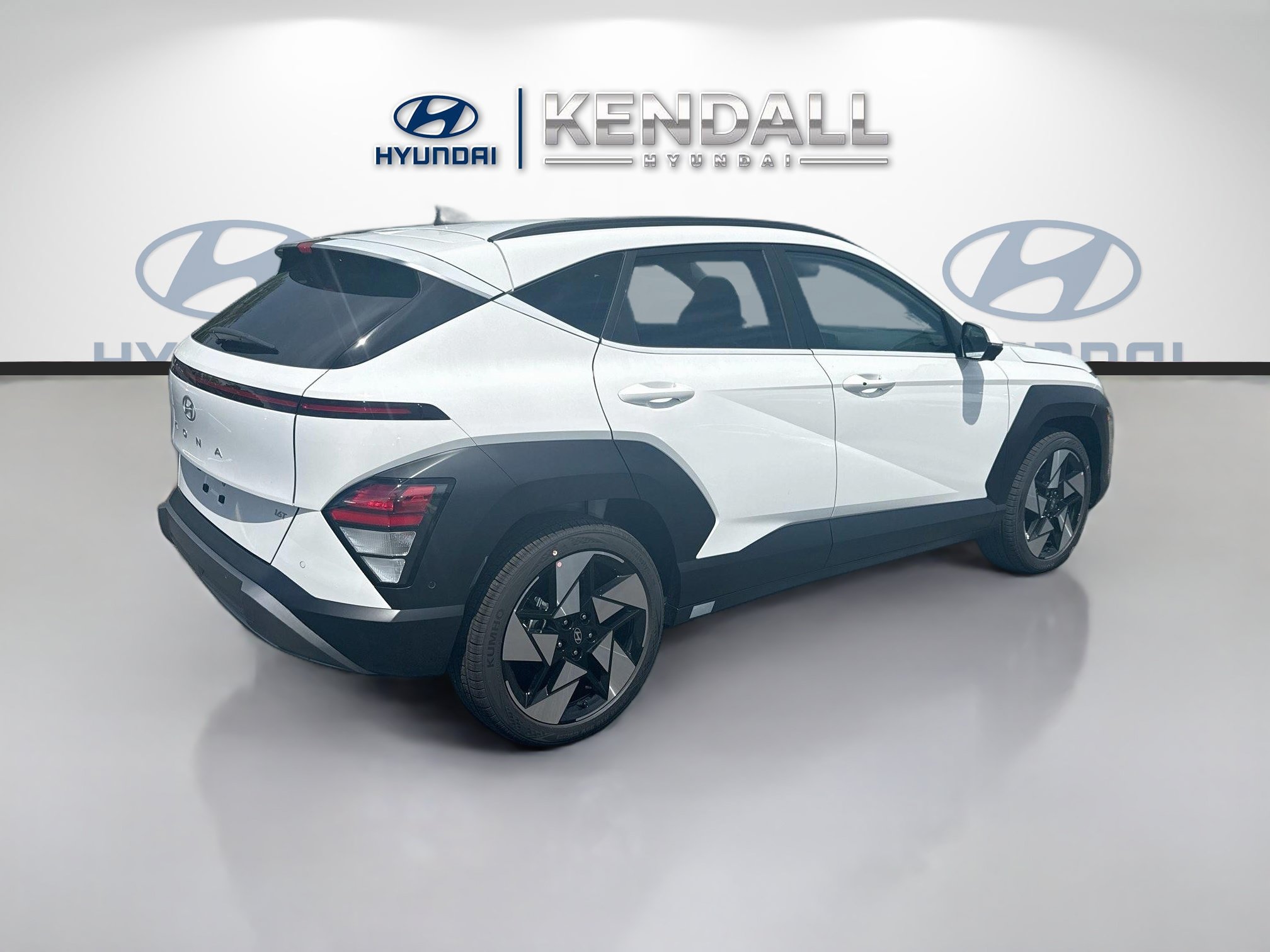 New 2027 Hyundai Kona Limited FWD image 6