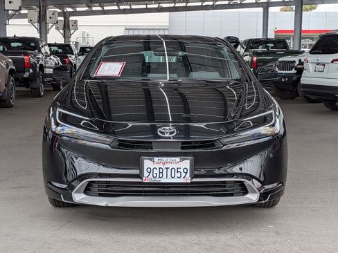 Certified 2023 Toyota Prius XLE FWD image 2
