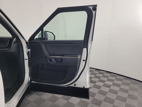 Used 2023 Rivian R1T Adventure AWD/4WD image 18