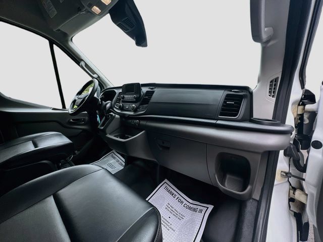 Used 2021 Ford Transit 250 Medium Roof AWD image 31