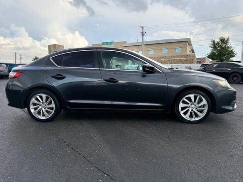 Used 2016 Acura ILX image 4