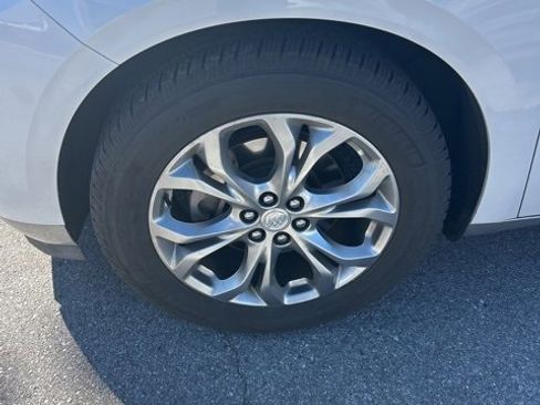 Certified 2019 Buick Enclave Avenir w/ Avenir Technology Package image 4