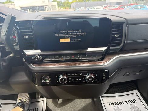 Used 2023 GMC Sierra 1500 Elevation AWD/4WD image 19