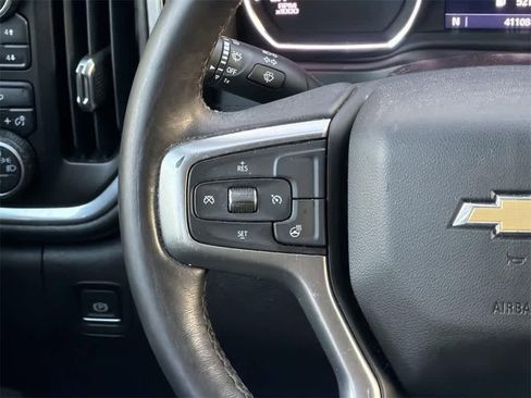 Used 2022 Chevrolet Silverado 1500 LT image 13