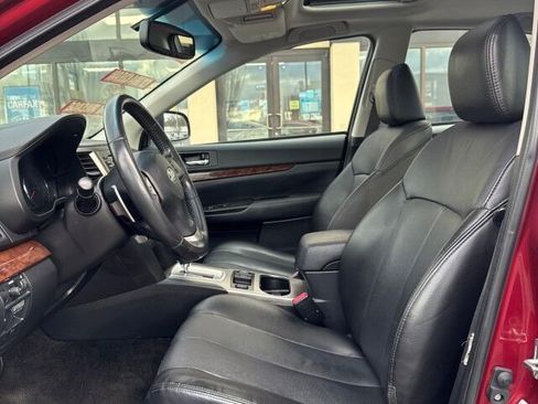 Used 2013 Subaru Legacy 2.5i Limited image 10