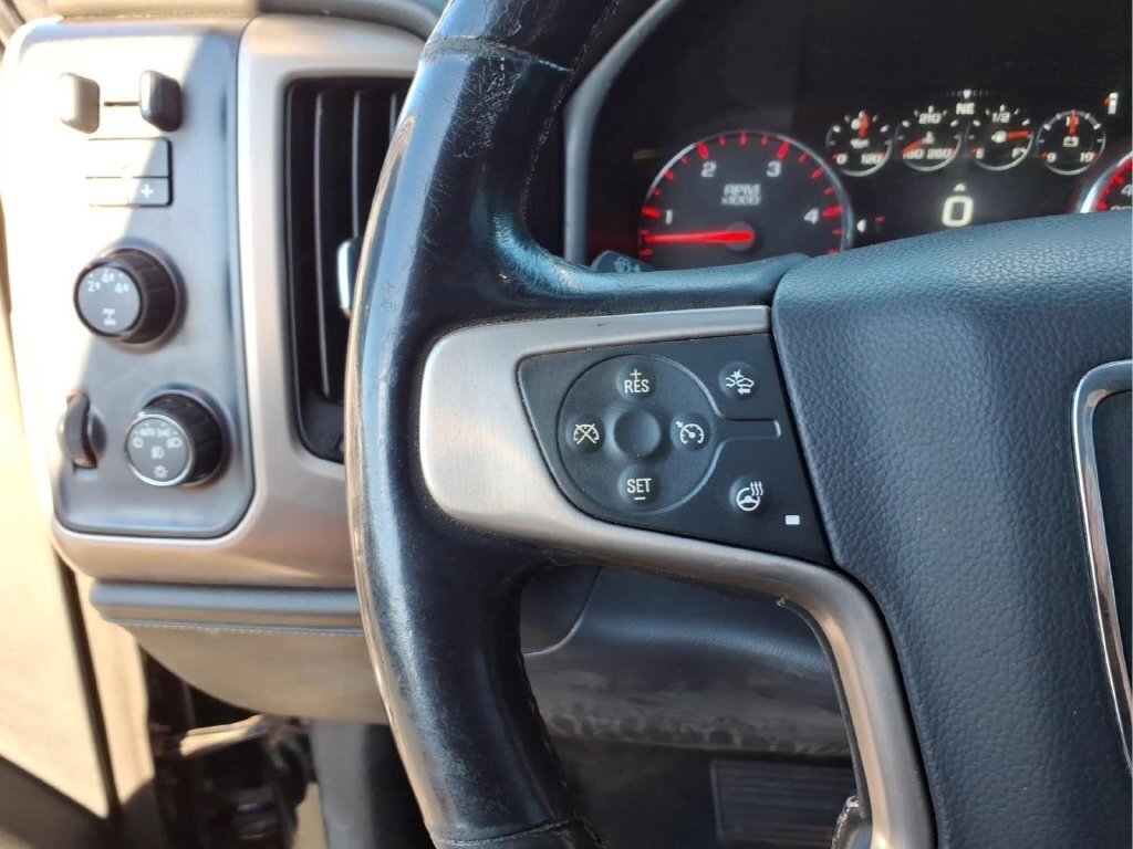 Used 2016 GMC Sierra 3500 Denali w/ Duramax Plus Package AWD/4WD image 21