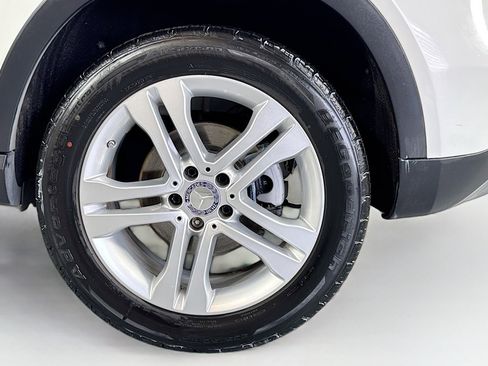 Used 2016 Mercedes-Benz GLA 250 image 30