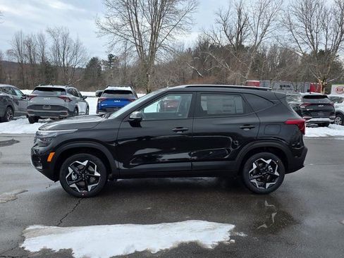 New 2026 Kia Seltos S image 4