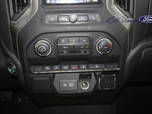 Used 2022 Chevrolet Silverado 1500 Custom Trail Boss w/ LPO, Dark Essentials Package image 16