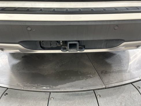 Used 2022 Ford Explorer XLT w/ Equipment Group 202A image 33