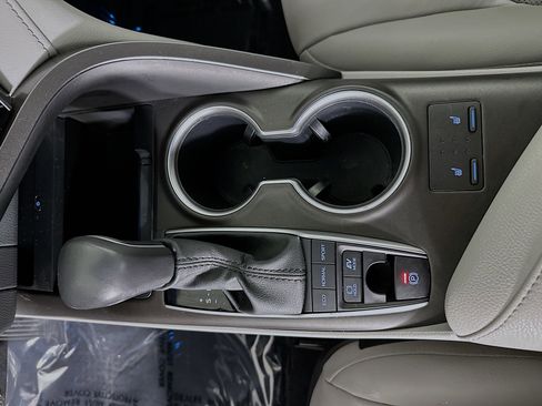 Used 2024 Toyota Camry XLE w/ Cold Weather Package image 22