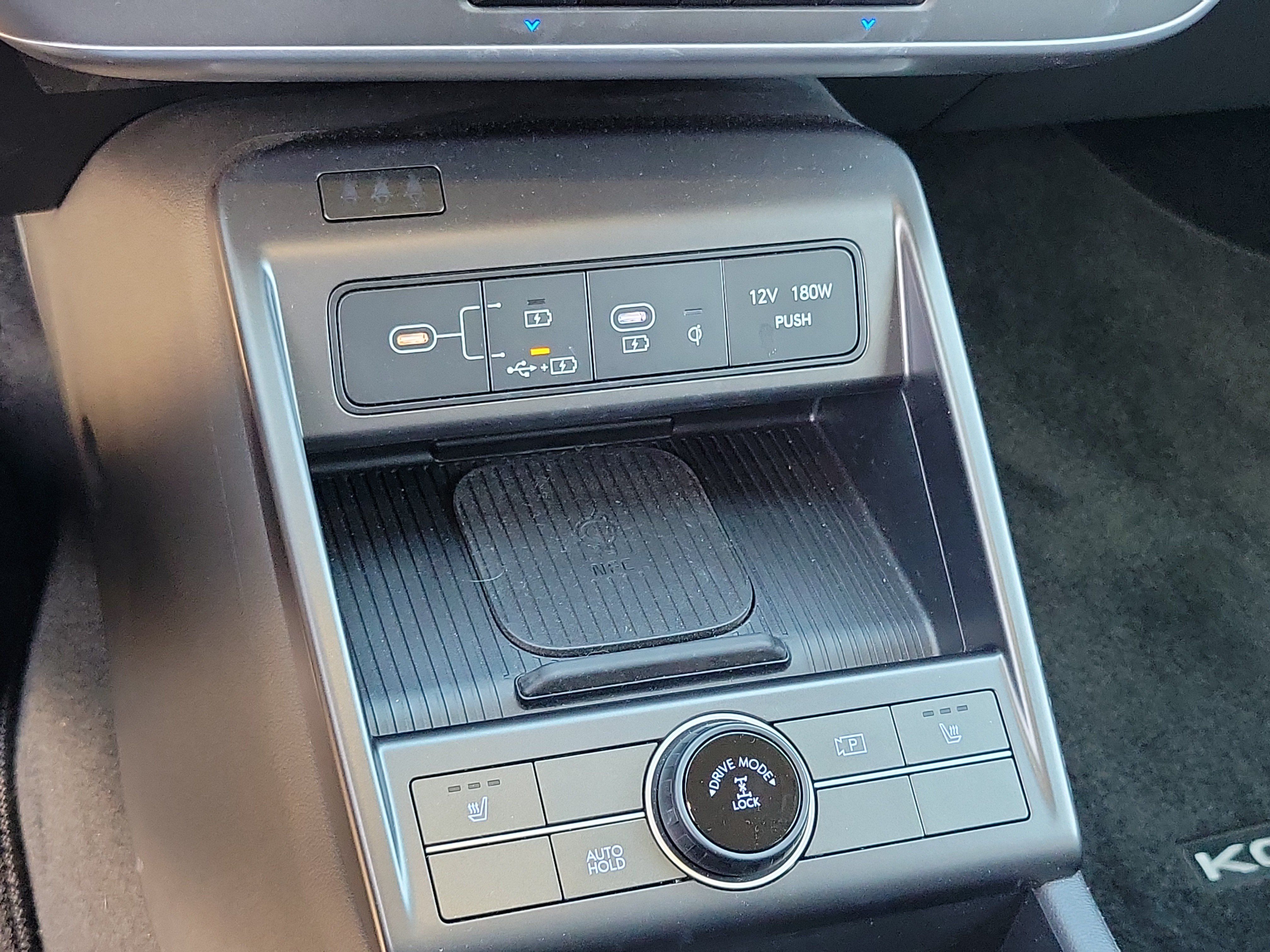 Certified 2025 Hyundai Kona SEL AWD/4WD image 17