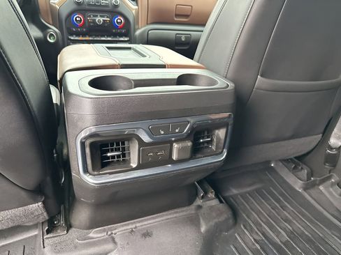 Used 2021 Chevrolet Silverado 2500 High Country w/ Z71 Off-Road Package image 21