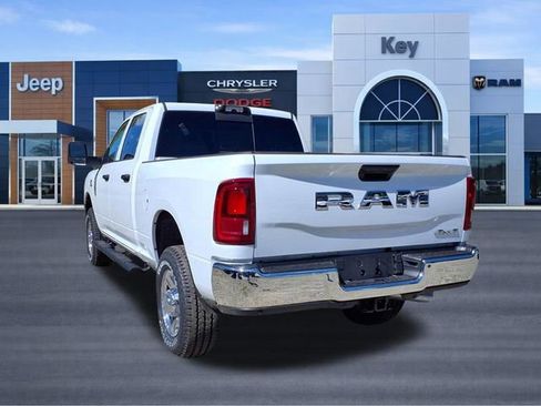 New 2025 RAM 3500 Tradesman AWD/4WD image 7