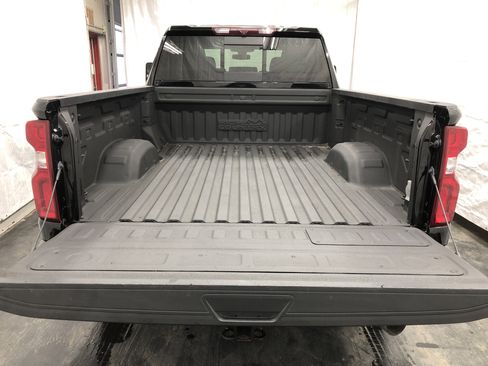 Used 2023 Chevrolet Silverado 3500 High Country w/ Safety Package II image 8